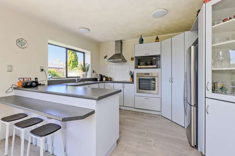 21 Hyatt Grove Greenmeadows_3