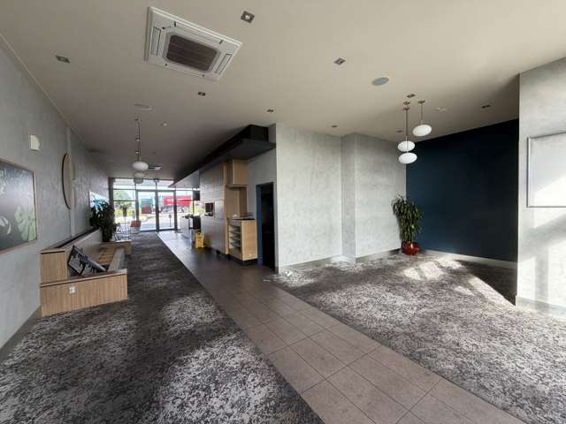 Retail 1/288 Lincoln Road Henderson_2