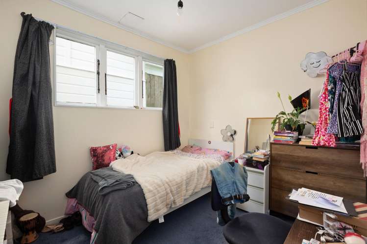 1-3/15 Dover Street Island Bay_19