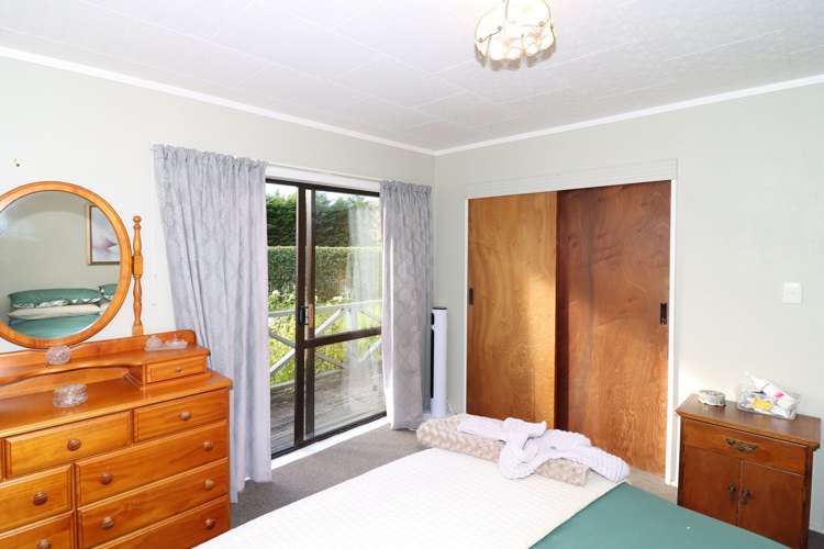 250b High Street North Carterton_11