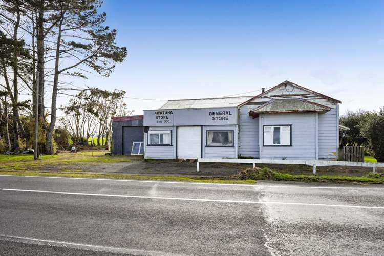 2124 Eltham Road Awatuna_16