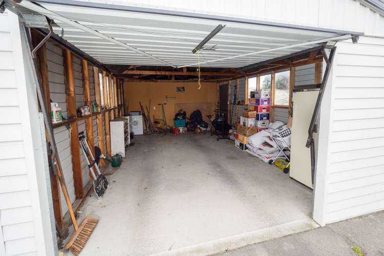 6 Reddecliffe Crescent Hampstead_16