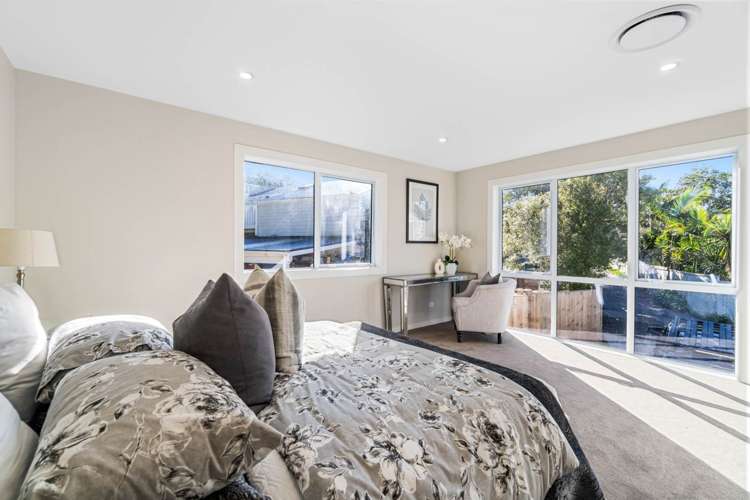 9C Olwyn Place Greenhithe_33