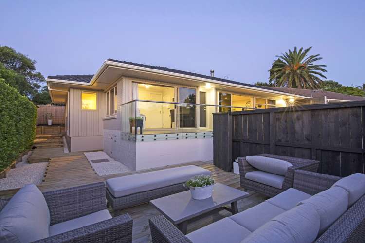 1/21 Pickwick Parade Mellons Bay_1