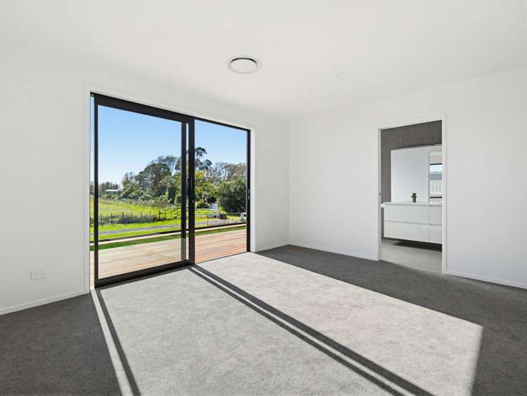 7 Tara Iti Way Coastlands_25