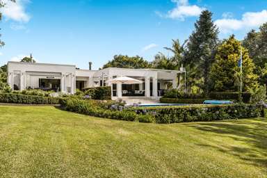 481 Paremoremo Road_1