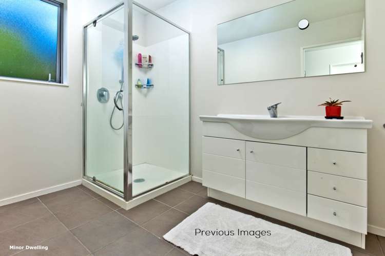 7a Olwyn Place Greenhithe_33