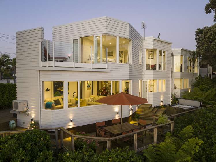 83 Ngataringa Road Devonport_26