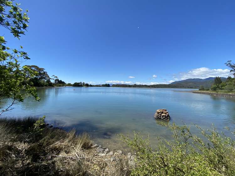 1864 Takaka-Collingwood Highway Milnthorpe_14