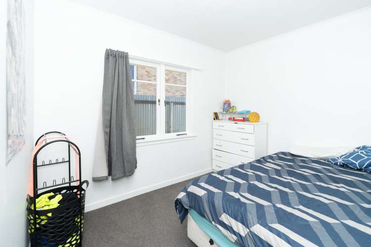 94 Fox Street Hamilton East_10