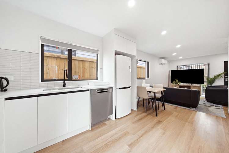 449D Massey Road_2