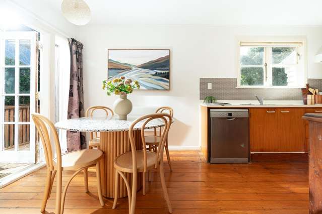 27 Victory Avenue Karori_4