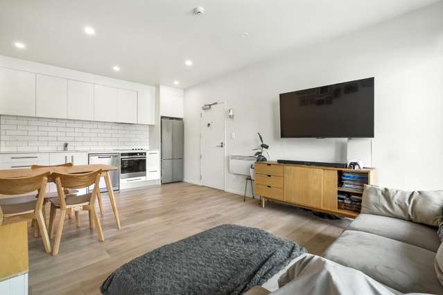 101/36c Greenslade Crescent Northcote_3