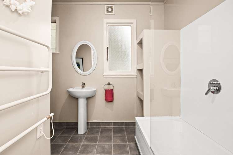 3/209 Georges Drive Napier South_15