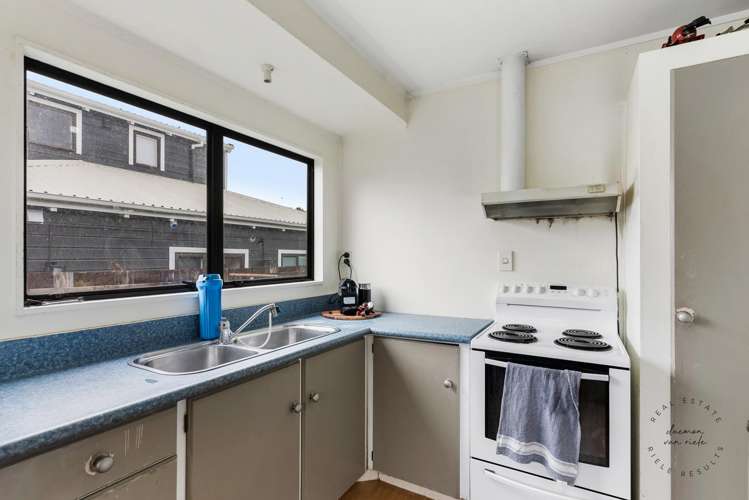 2/23 Marr Road Manurewa_3