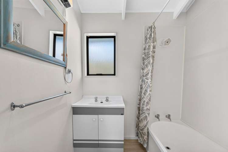 44 Florance Ave Russell_5
