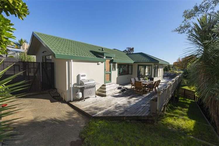 37a Amberley Avenue Te Atatu South_10