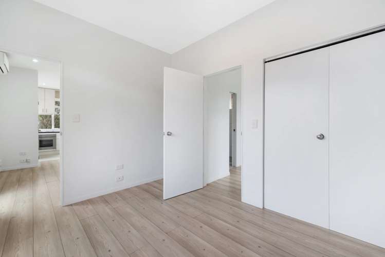 123A Whitford Road Northpark_3