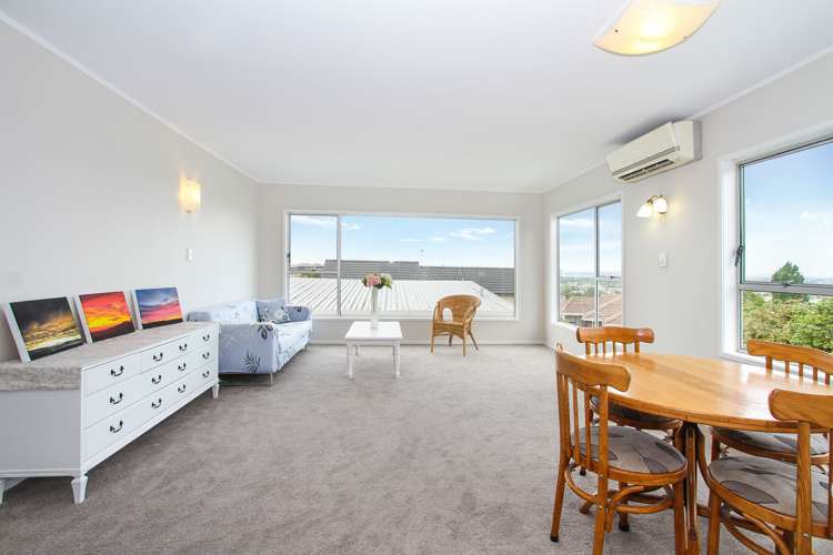 2/118 Ocean View Road Northcote_12