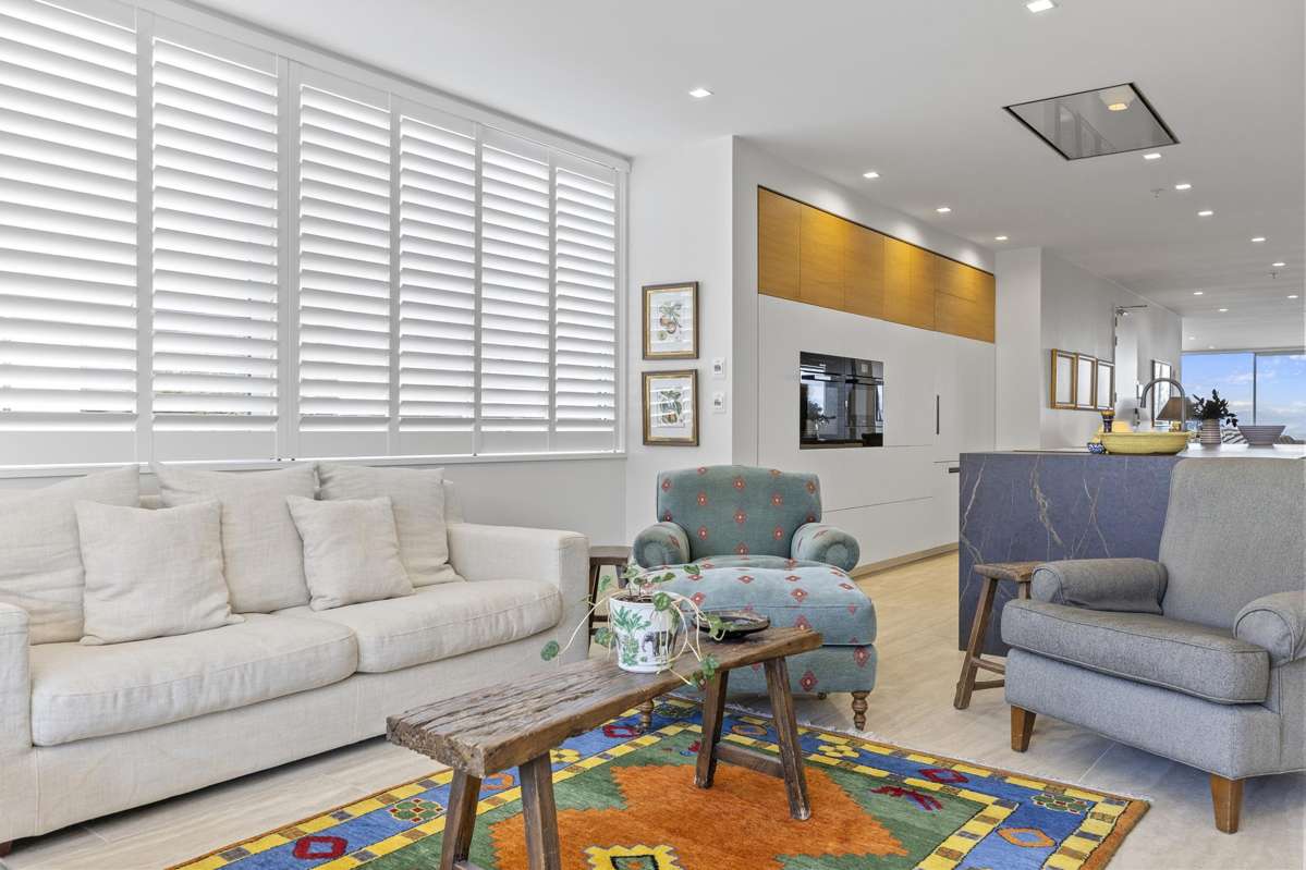 9/110 Lake Terrace_5