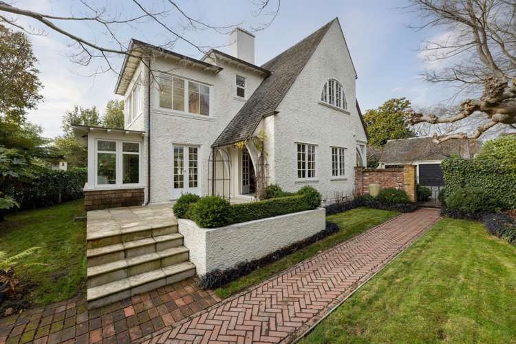 43 Holmwood Road Merivale_36