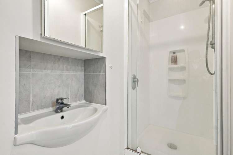 55 Edgewater Parade Waiuku_27