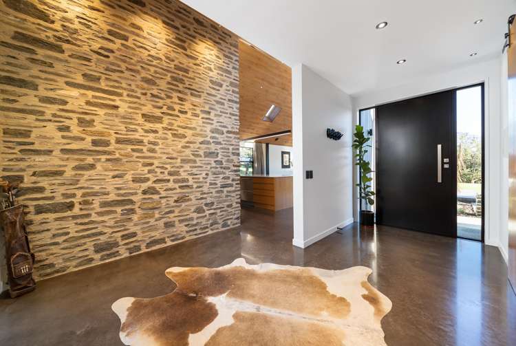 13 Bretby Court Jacks Point_3