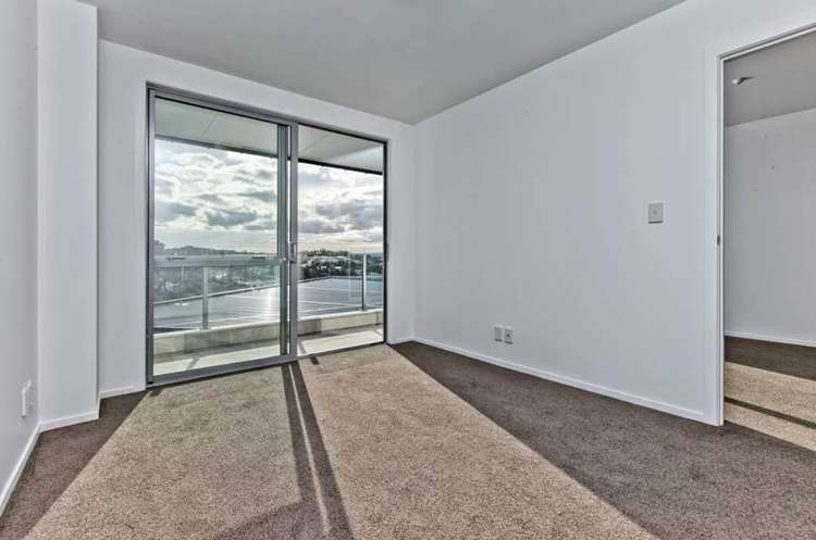 320/17 Link Crescent Stanmore Bay_12