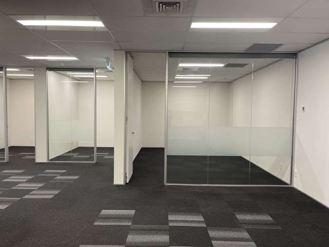 Part Level 2/79 Queen Street Auckland Central_1