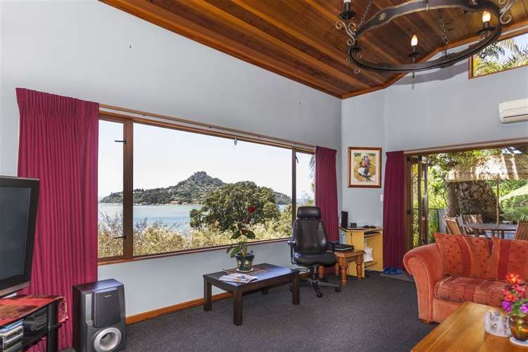 16 Pine Grove Tairua_2