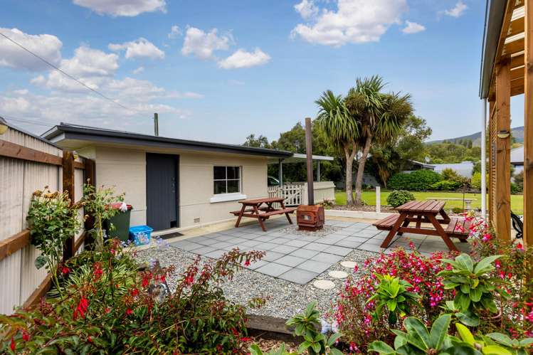 57 Mill Road Waimate_19