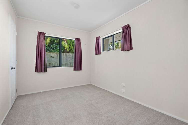 18a Mains Avenue Kensington_12