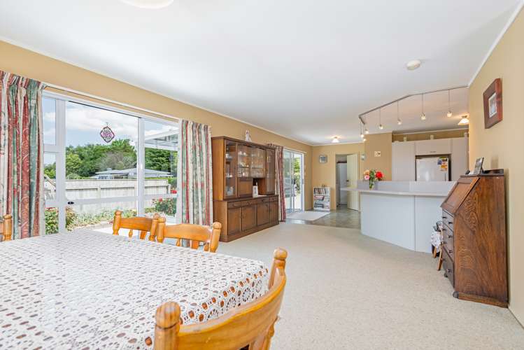 27 Cambridge Street Pahiatua_11