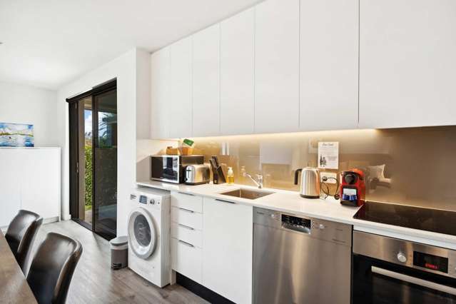 4/2 Powder Terrace Arthurs Point_3