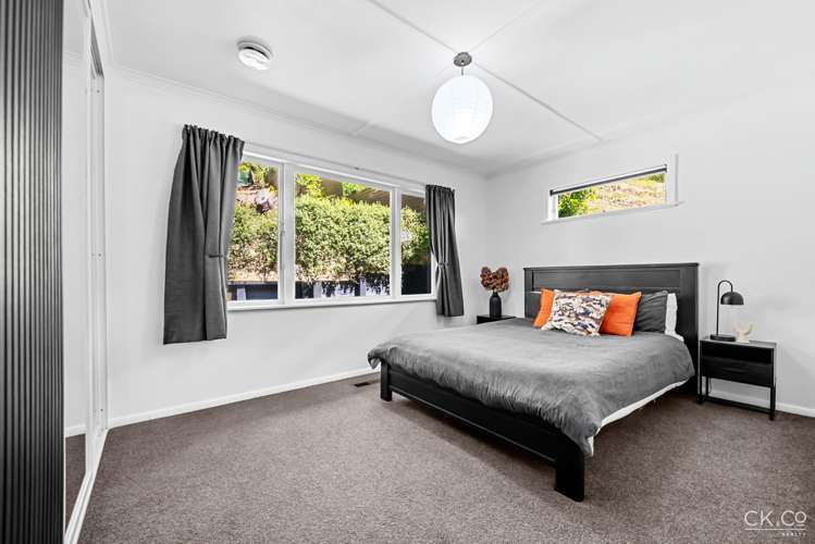 74 Elmslie Road Pinehaven_12