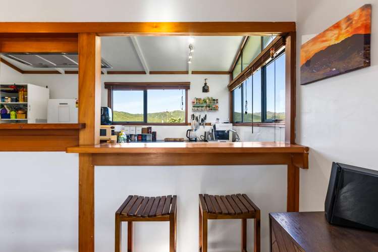 84 Thurleigh Grove Karori_8