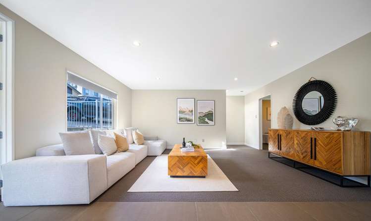 18 Bintulu Place Fairview Heights_11