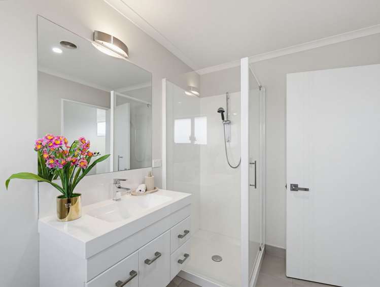 557 Hereford Street Linwood_19