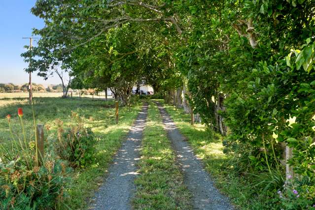 330 Mclarnon Road Cambridge_1