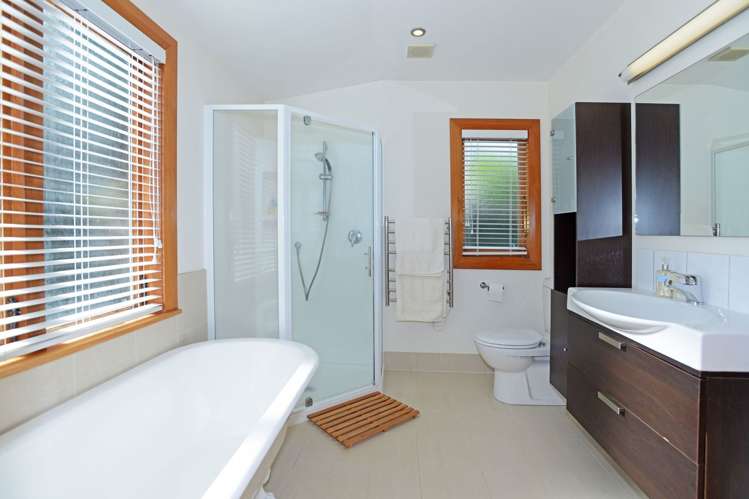 4 Amaru Road One Tree Hill_13