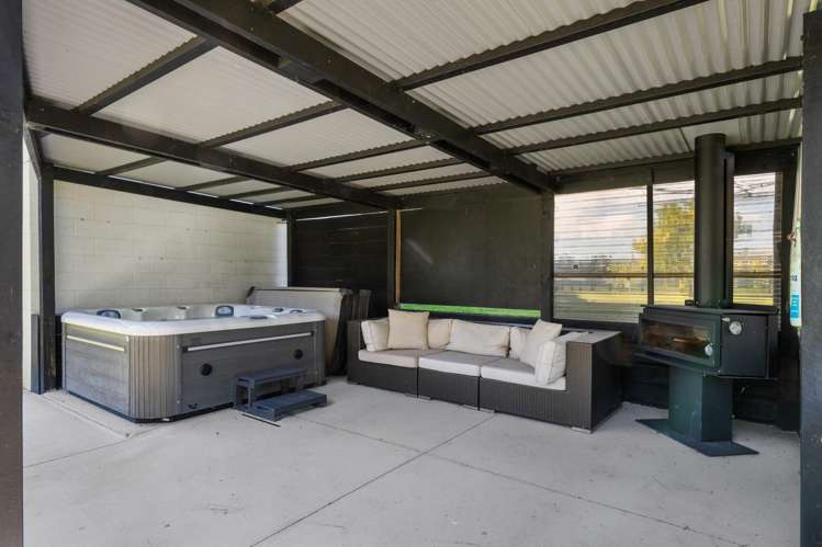 99 Dillons Point Road Blenheim_27