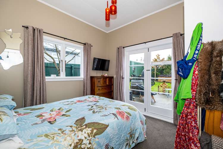 215 Church Street West End_11