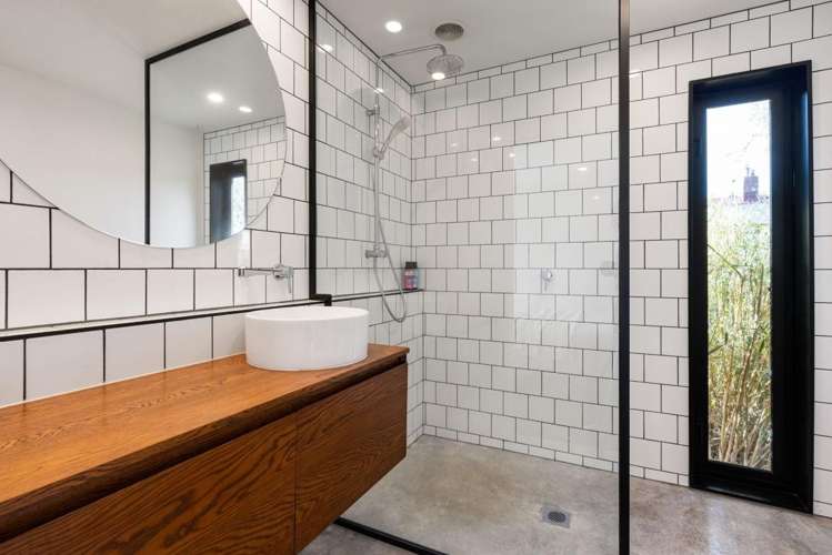 25a Bond Street Hamilton East_20