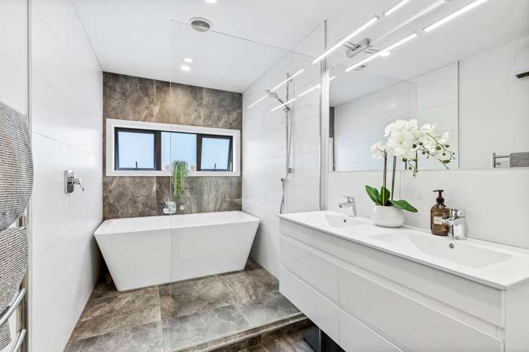 87 Solan Drive Waimauku_15