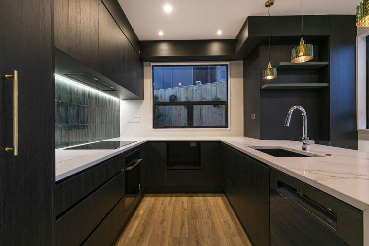 102 Te Oneroa Way Long Bay_4