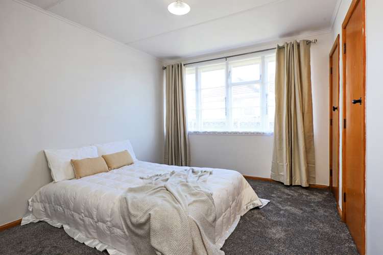 404 Montgomery Street Raureka_10