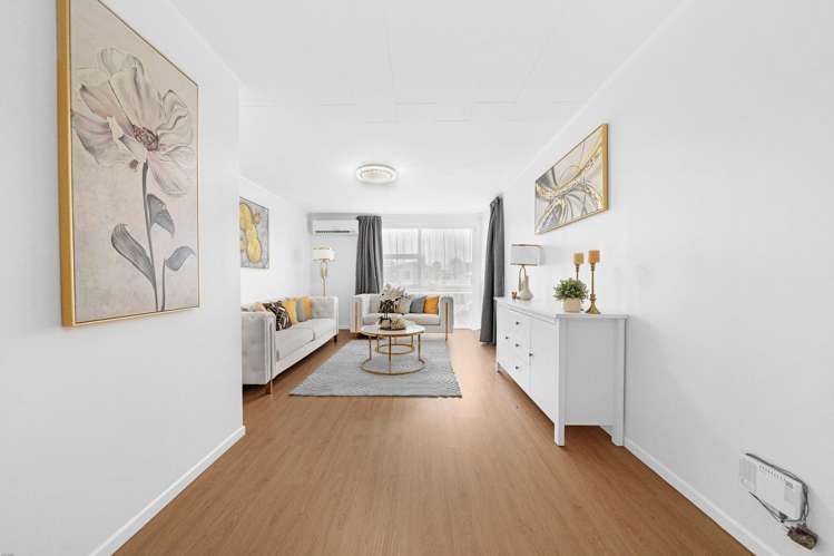 5 Convair Crescent Mangere_1