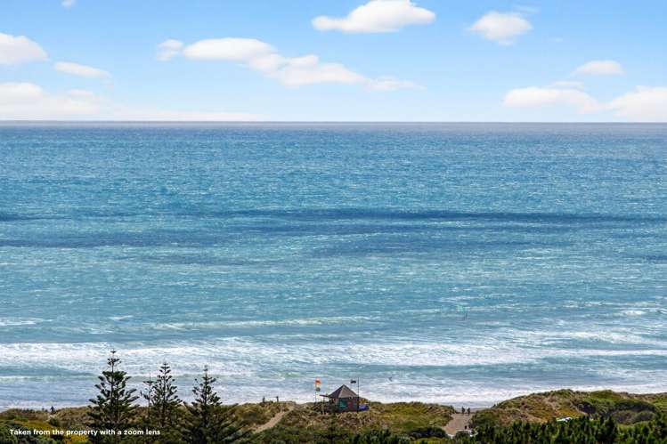 72 Domain Crescent Muriwai Beach_12