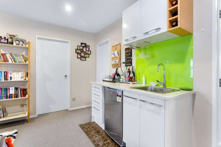 13 Rohi Place Flat Bush_13