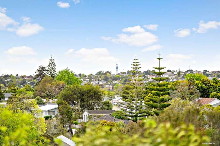 1 Mile Place Henderson_12